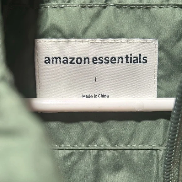 NWT Winter Coat - Picture 2 of 4